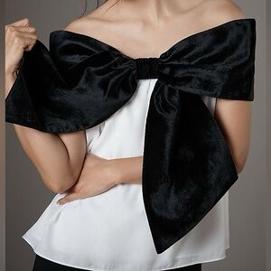 NWT Anthropologie MARE MARE COLOURBLOCK OFF-THE-SHOULDER BOW TOP. Size Medium